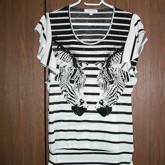 XS top zebra pattern - Picture 2 of 3